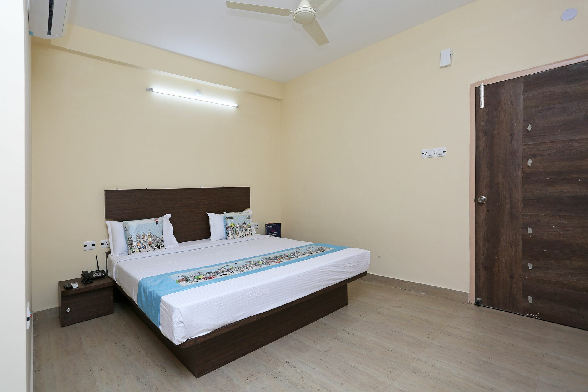 Oyo 11343 Hotel Sai International Bhubaneswar Ngoại thất bức ảnh